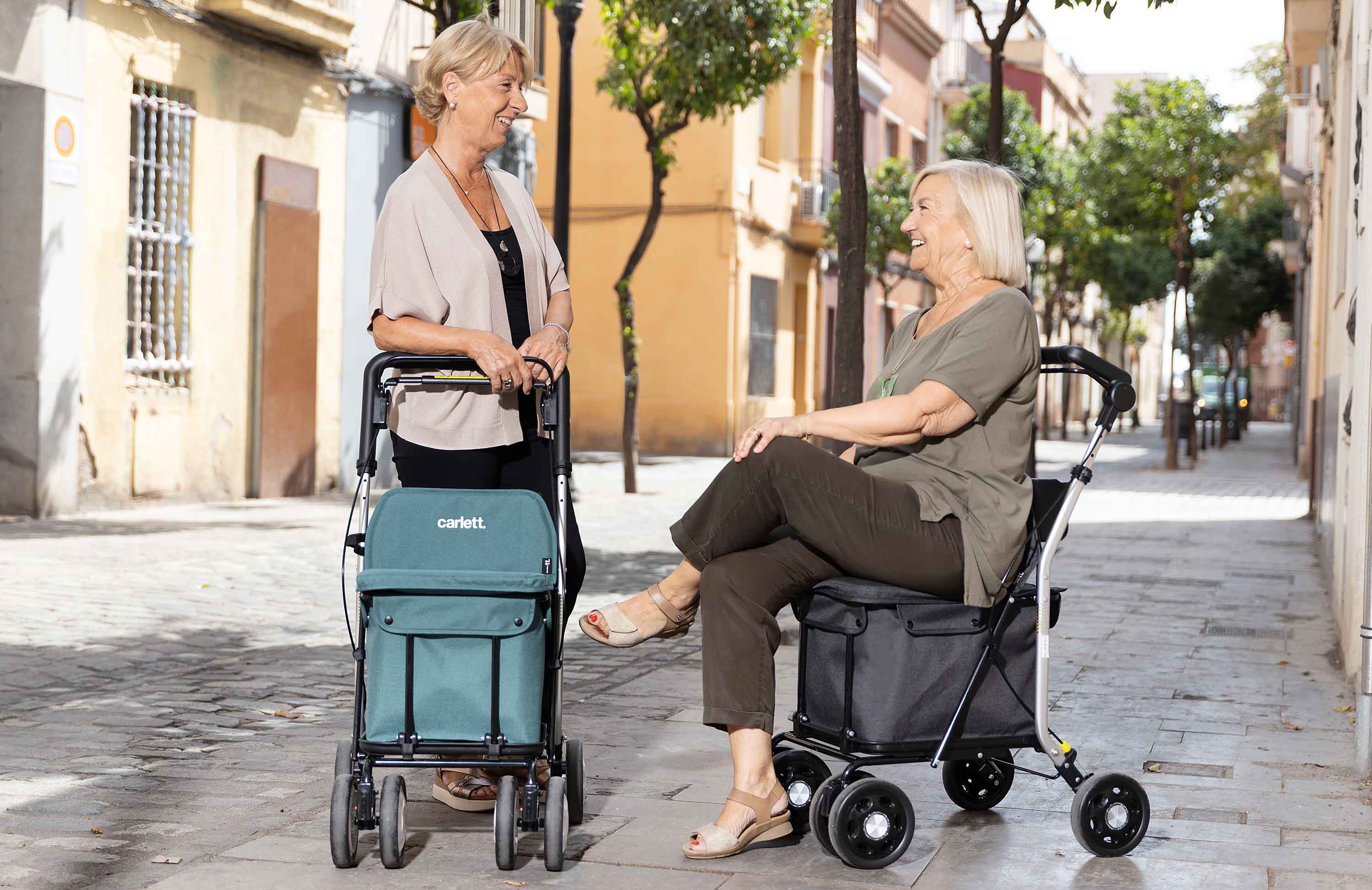Carro de compra con asiento carlett comfort — Ortopedia y Rehabilitación